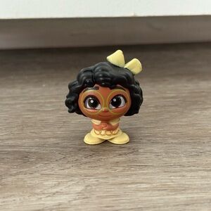 Disney Doorables Mirabel Encanto Series 12 Figurine